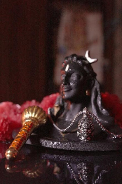 Face Pendent of Hanuman with Chain