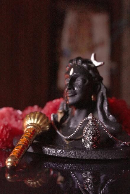 Face Pendent of Hanuman with Chain